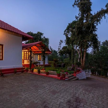 הוילה Gonikoppal Ama Plantation Trails Coorg מראה חיצוני תמונה