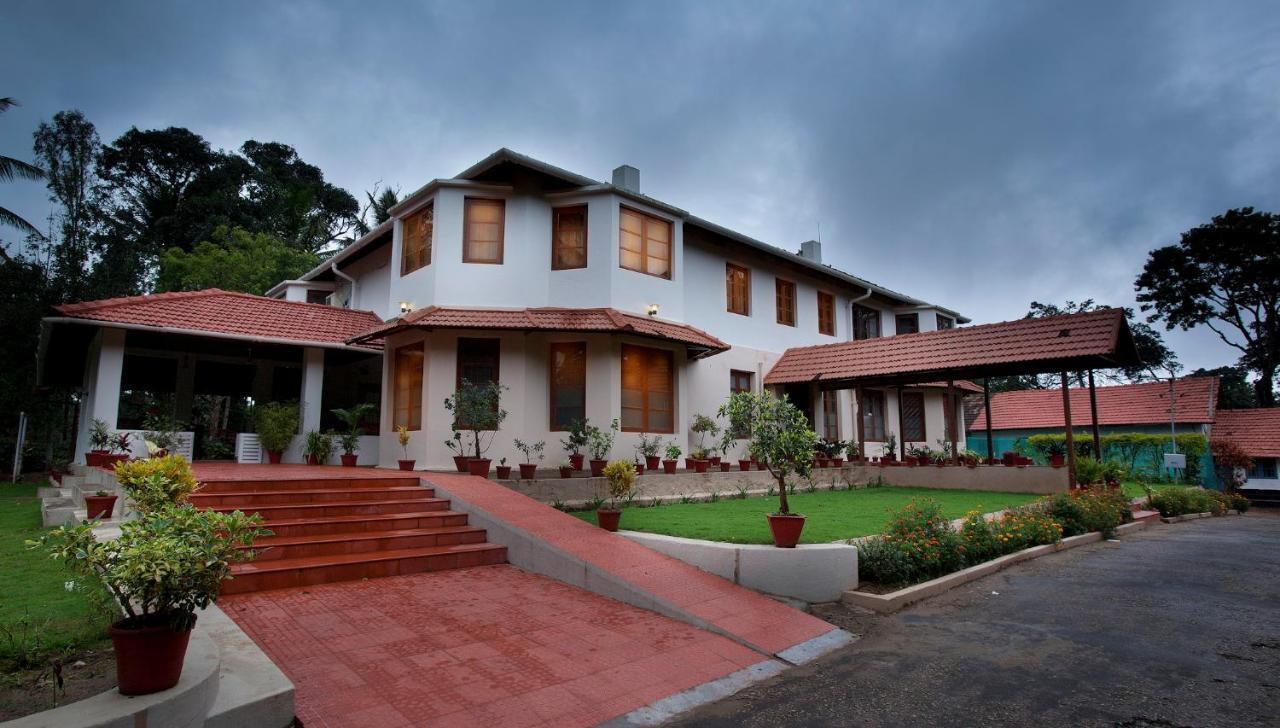 הוילה Gonikoppal Ama Plantation Trails Coorg מראה חיצוני תמונה